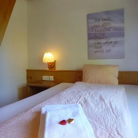 Familien Und Wanderhotel Clarezia 호텔