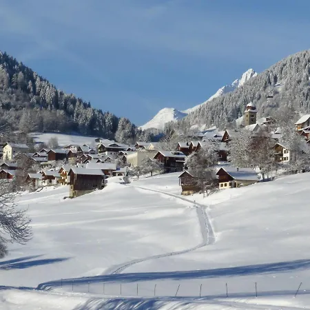 Familien Und Wanderhotel Clarezia Breíl