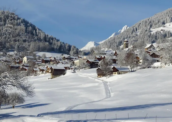 Familien Und Wanderhotel Clarezia Breil/Brigels